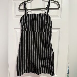 Hollister Black & White Stripe adjustable Spaghetti Strap Mini Dress side zipper